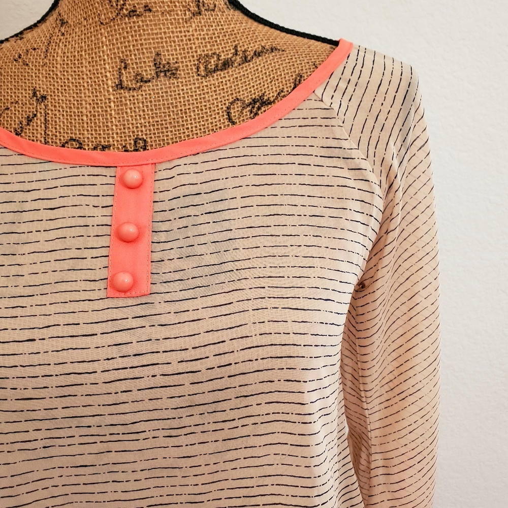 January 7 Semi sheer tan  navy and orange cinch detail cool sleeves Small - Picture 2 of 7